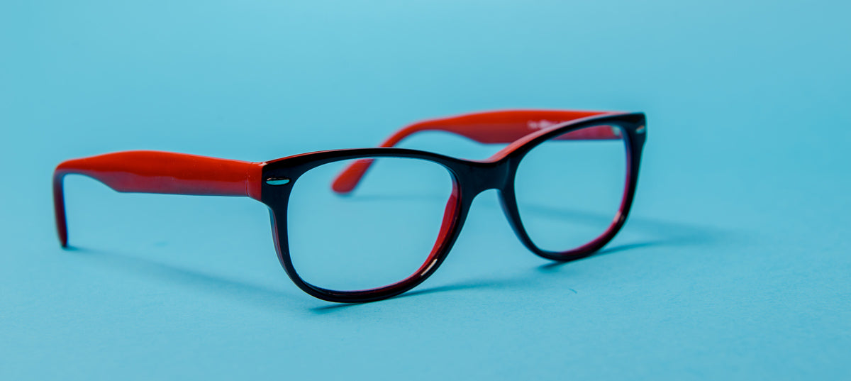 Features & Benefits Of Bifocal Glasses